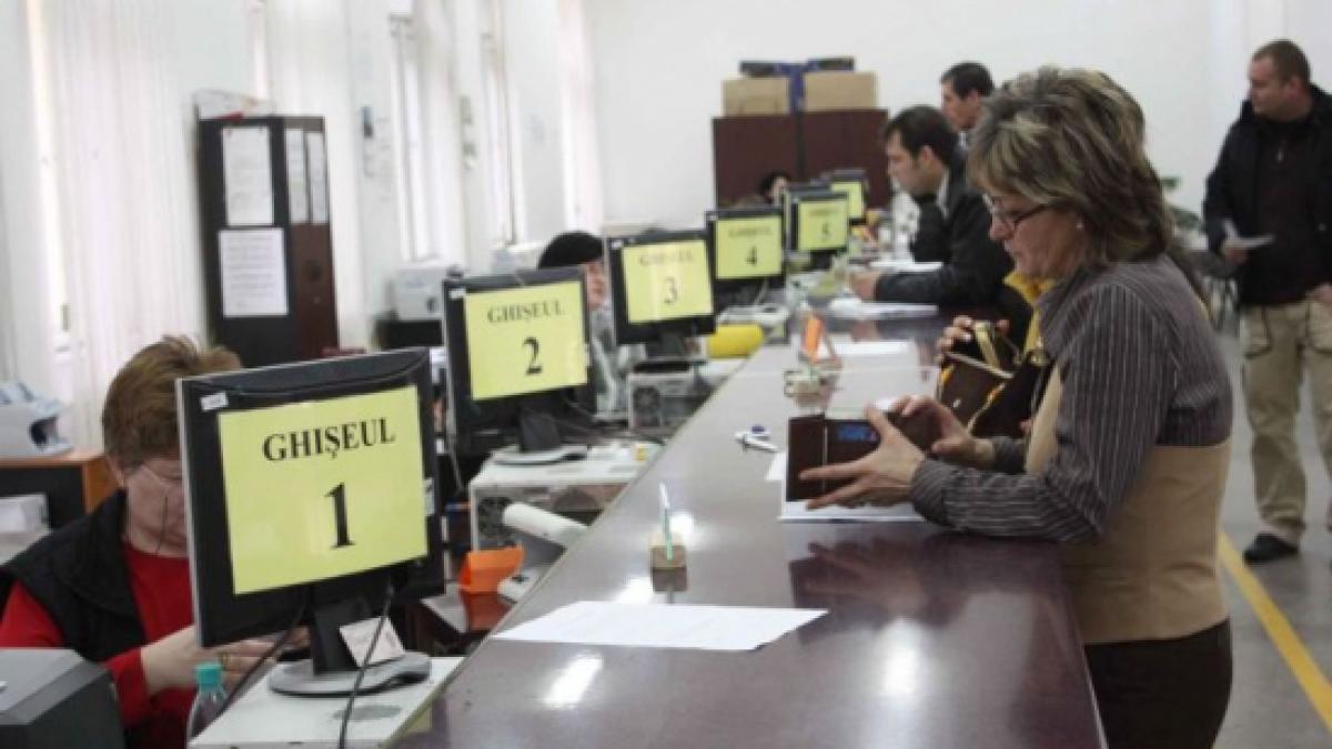 guvernul introduce noi taxe din 2014 vom plati impozit pe piscina si parcare