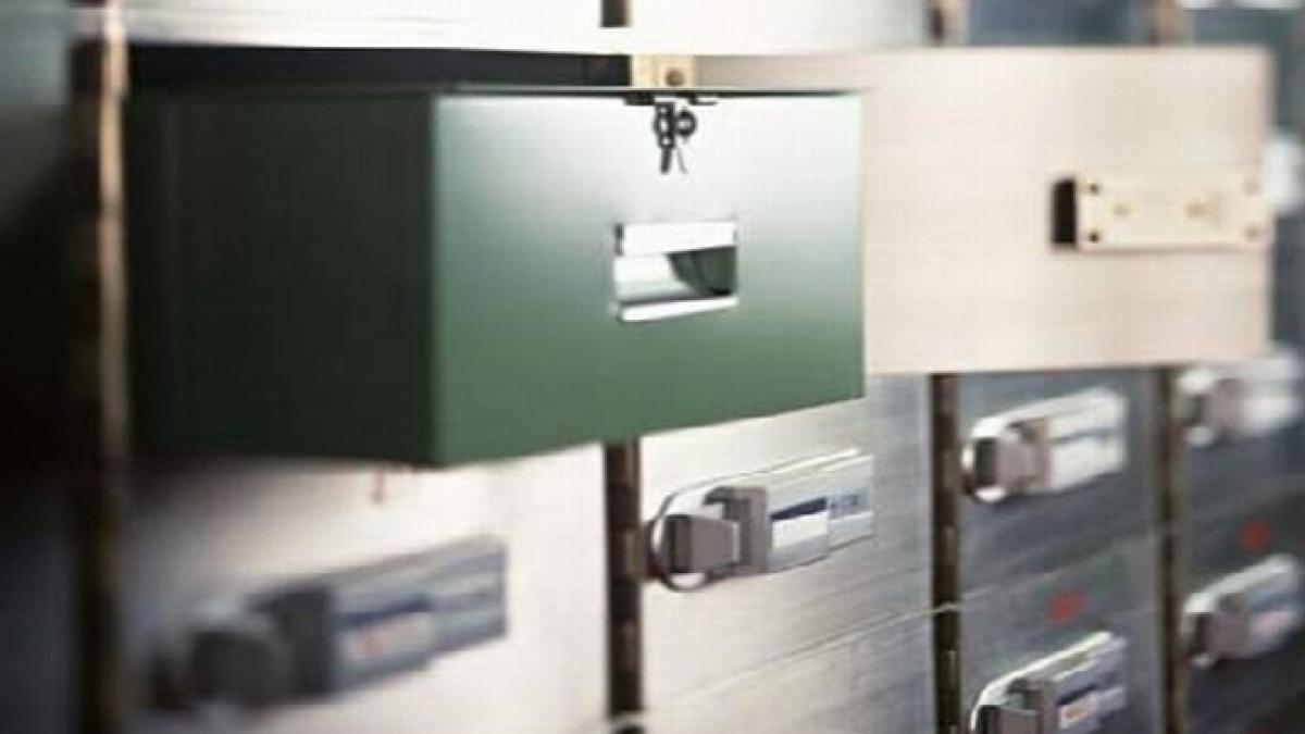 inca trei persoane au depus reclamatii in cazul furtului din casutele de valori numarul celor