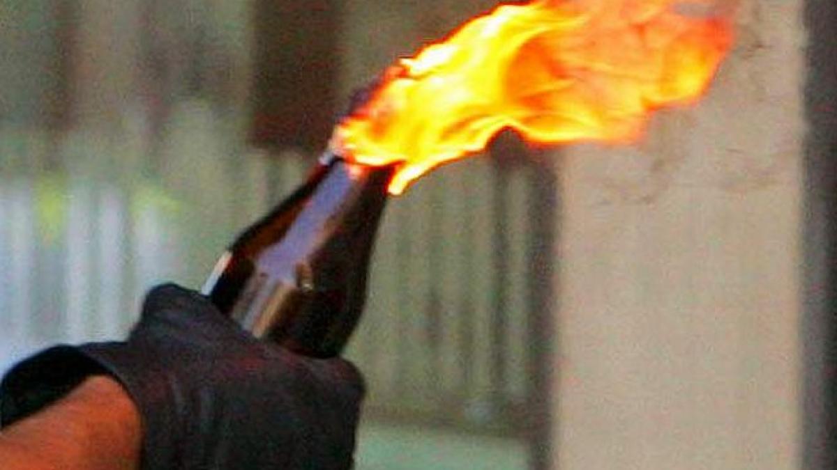 Reglare de conturi între interlopi. Salonul de înfrumuseţare al soţiei lui Sorin Udrea, incendiat