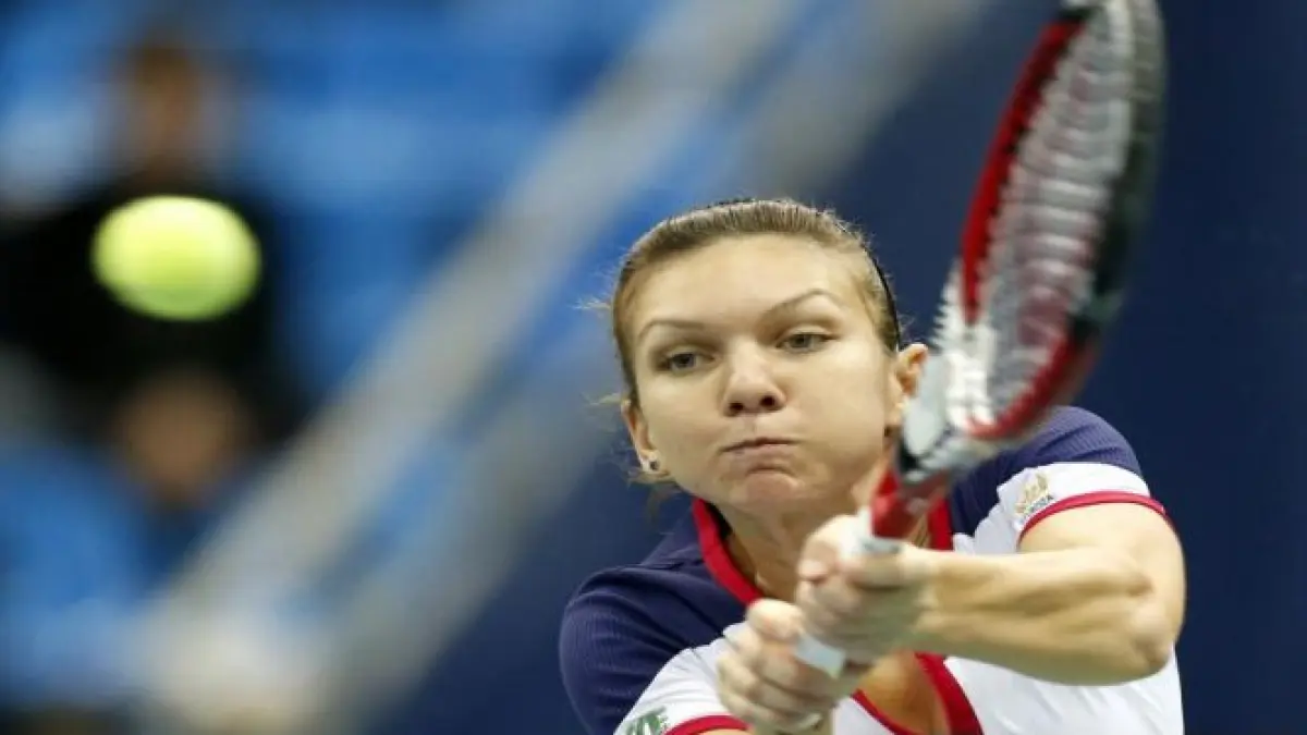 simona halep de neoprit a 50 a victorie in 2013 si calificare in semifinale la sofia