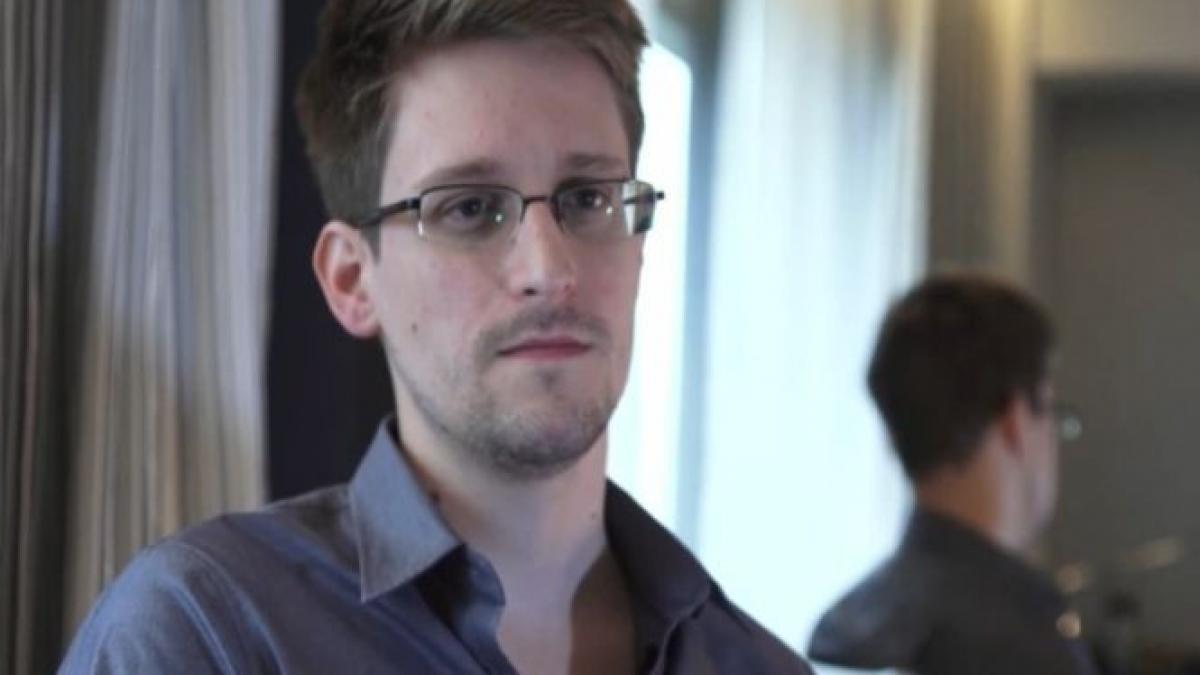 edward snowden si a gasit job in rusia