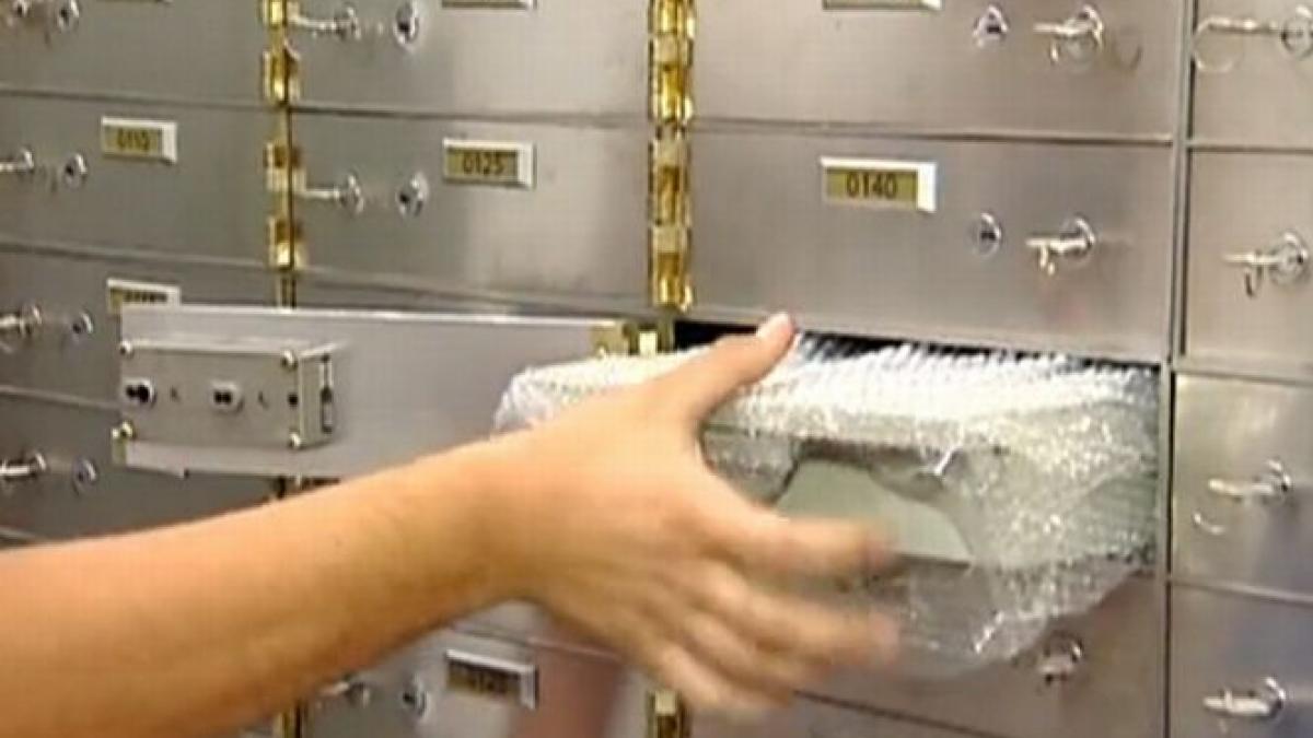 ipoteza in cazul furturilor din cutiile de valori din banci hotii din pitesti vaneaza si in alte