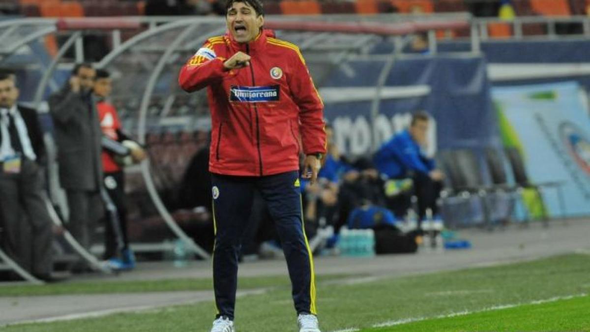 victor piturca a convocat 15 stranieri pentru dubla de baraj cu grecia