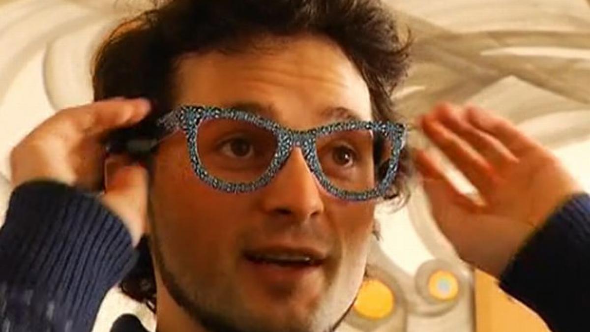 romani buni europeni tanarul roman care a facut milioane din carton