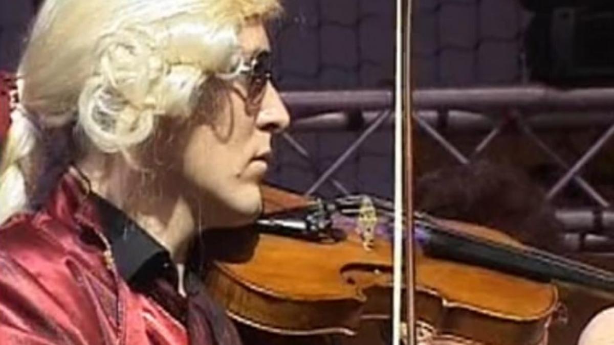 concert mozart pe ritm de rock cum s a desfasurat evenimentului anului la filarmonica oltenia din