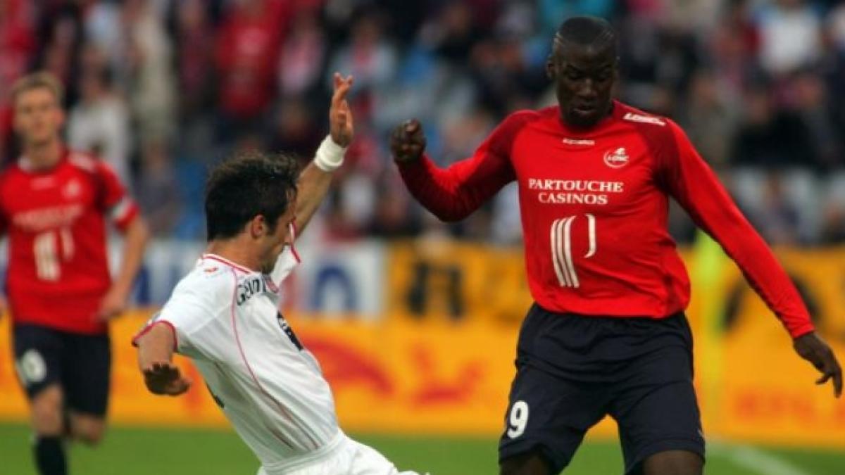 echipa la care joaca adrian mutu a ramas fara antrenor