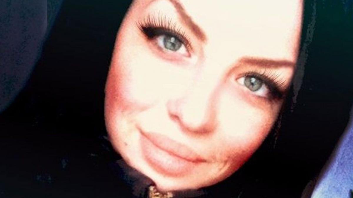 a inscenat un accident doar pentru a si bate joc de politistii sositi la fata locului prietenele ei