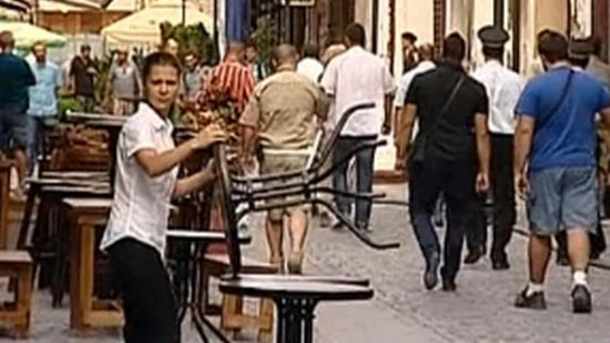 isi privea victimele fix in ochi ce a patit un barbat in centrul vechi din capitala dupa ce a fost