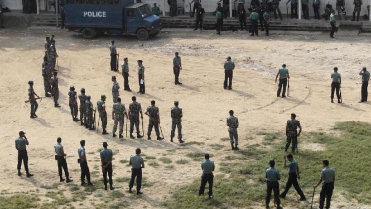 peste 150 de militari din bangladesh au fost condamnati la moarte in cazul unei revolte din 2009