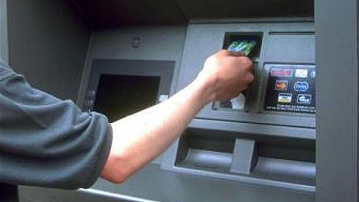 bancomatul minune iti dadea mai multi bani fara sa iti umble in conturi cereai 20 de dolari primeai