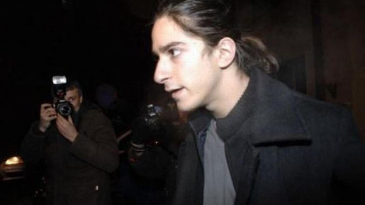 andrei placinta fiul senatoarei sorina placinta vindea scump haine copiate dupa marci celebre