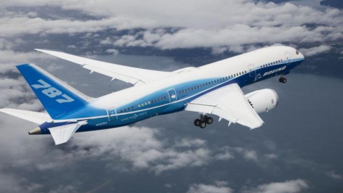 un american a fost arestat la 30 de ani dupa ce a deturnat unui avion de pasageri