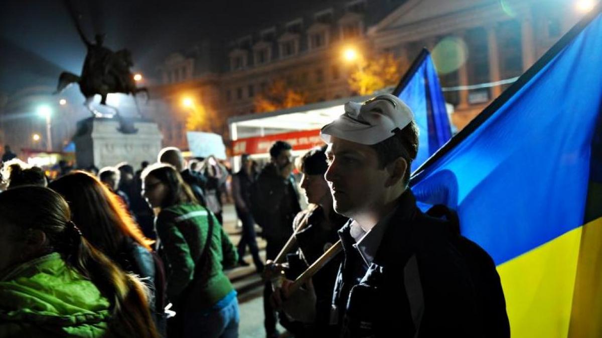 rosia montana a 11 a duminica la rand de proteste la universitate