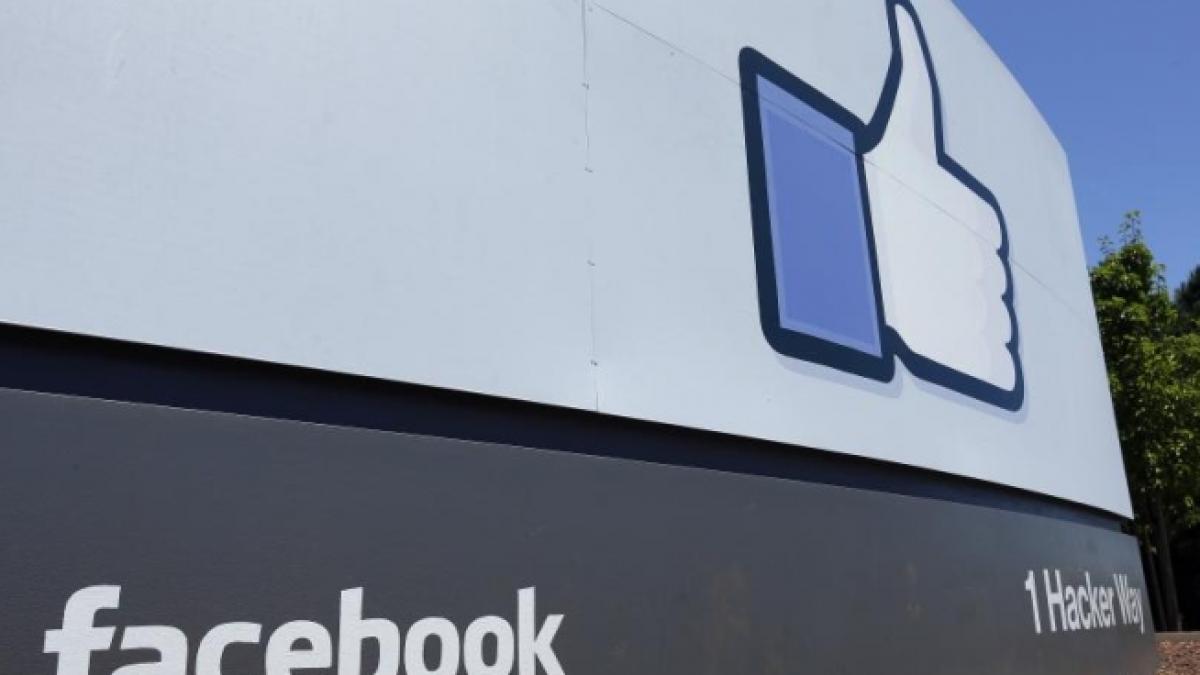 un membru din ca al facebook a vandut o treime din actiunile sale pentru o suma colosala