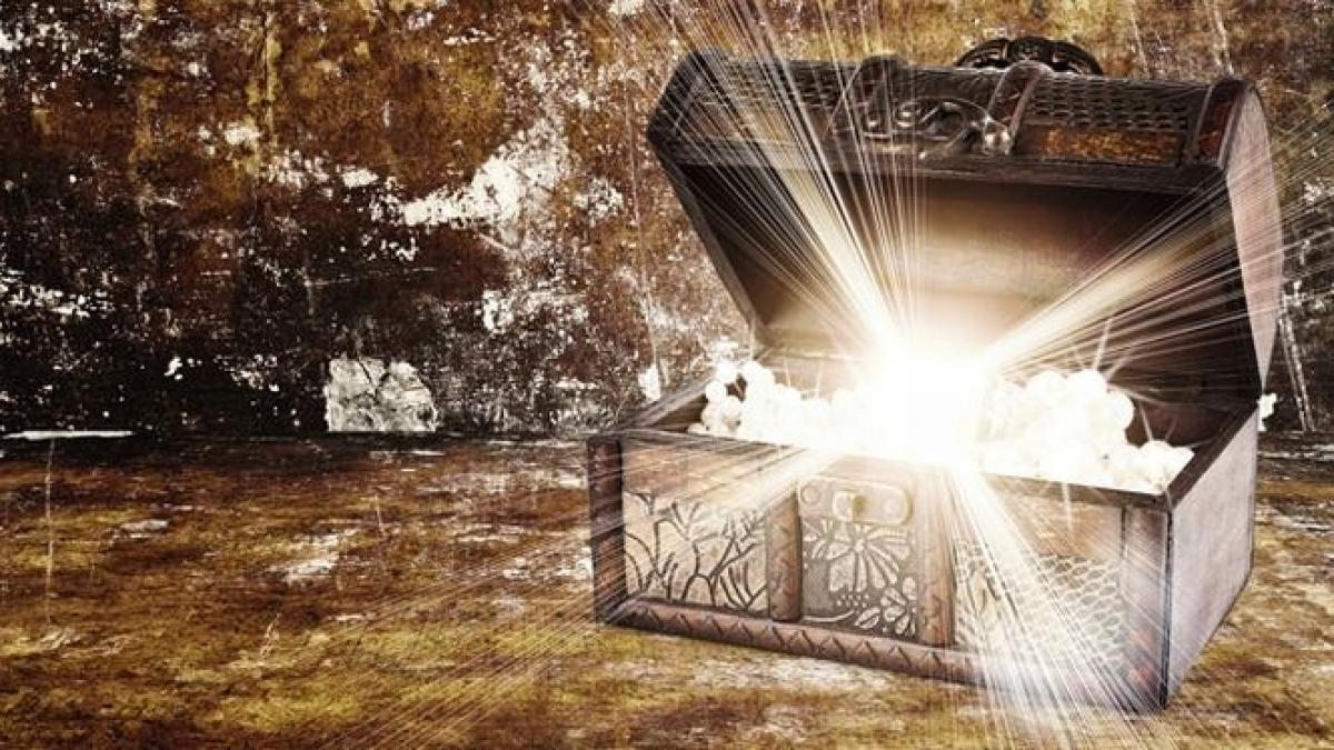 moarte inexplicabila un barbat din marea britanie a murit pe loc dupa ce a deschis cutia pandorei