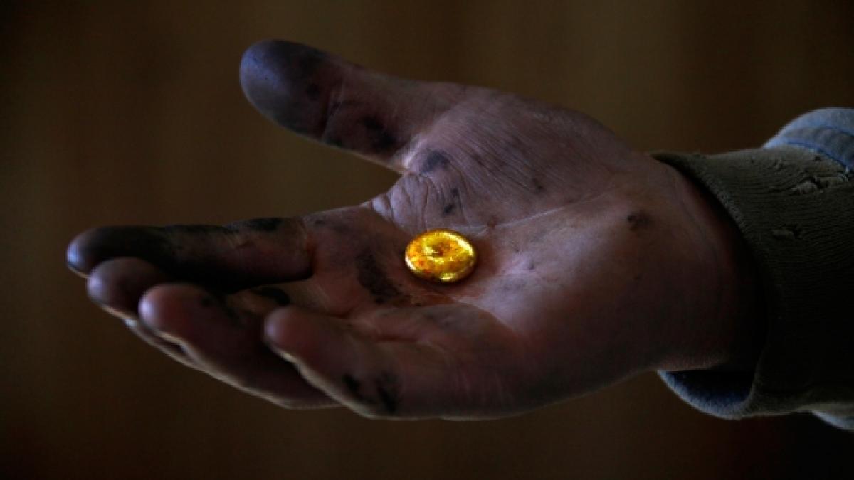 paradoxul amar din viata romanilor suntem saracii europei intr o tara foarte bogata