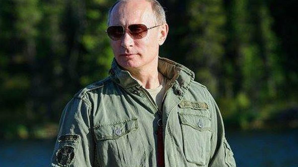 vladimir putin l a intrecut pe chuck norris e maestru in arte martiale dar nu a practicat niciodata