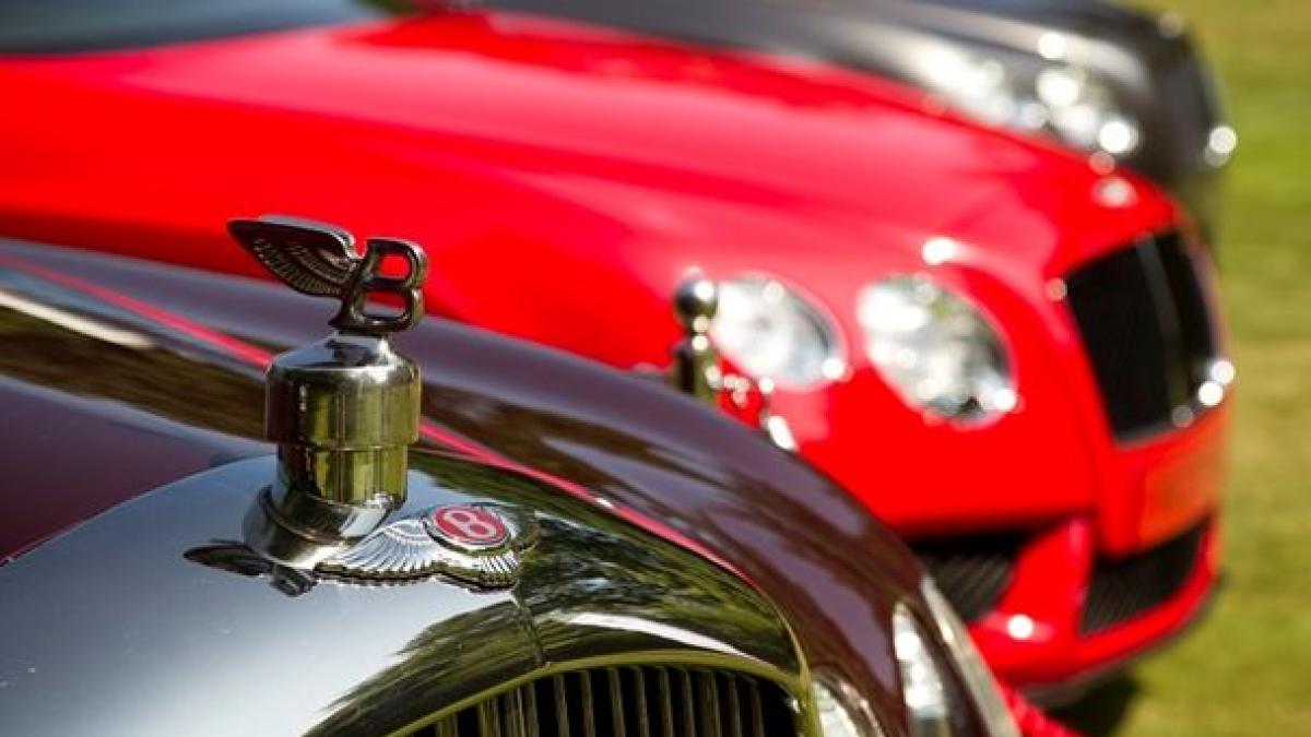 cinci masini bentley au fost furate dintr un showroom din berlin