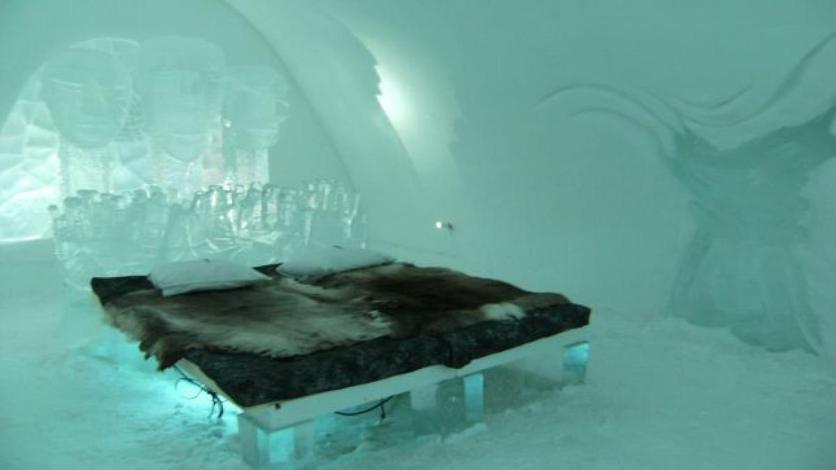 un hotel de gheata din suedia este obligat sa monteze senzori antiincendiu