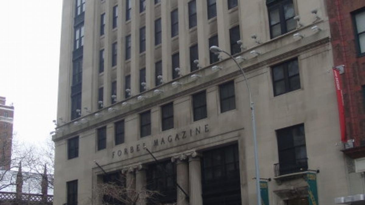 compania care editeaza revista forbes va fi vanduta