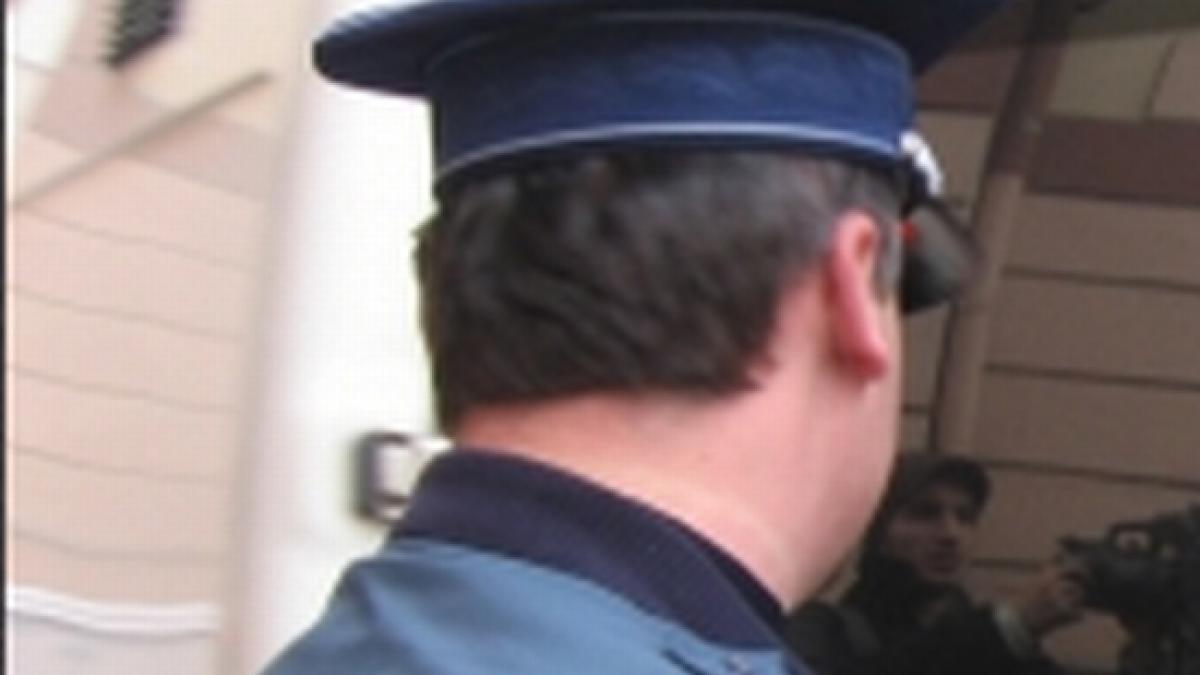 incident de securitate un politist din botosani a distribuit pe internet documente de la serviciu