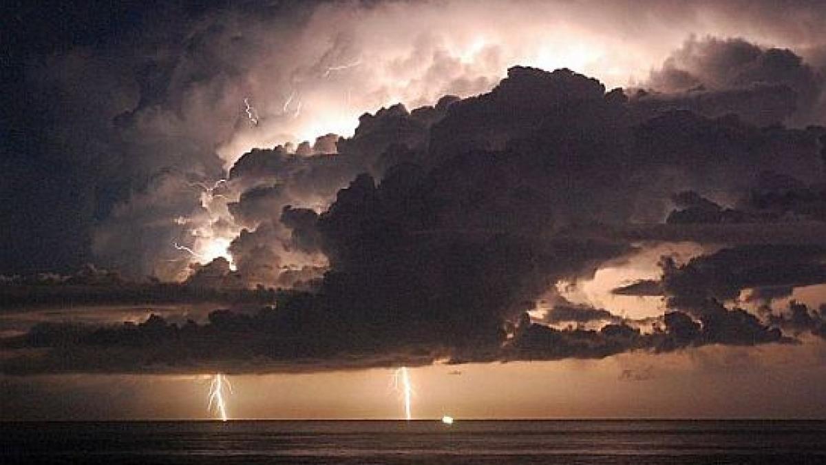 mae avertizeaza cetatenii romani care merg in muntenegru se asteapta precipitatii abundente