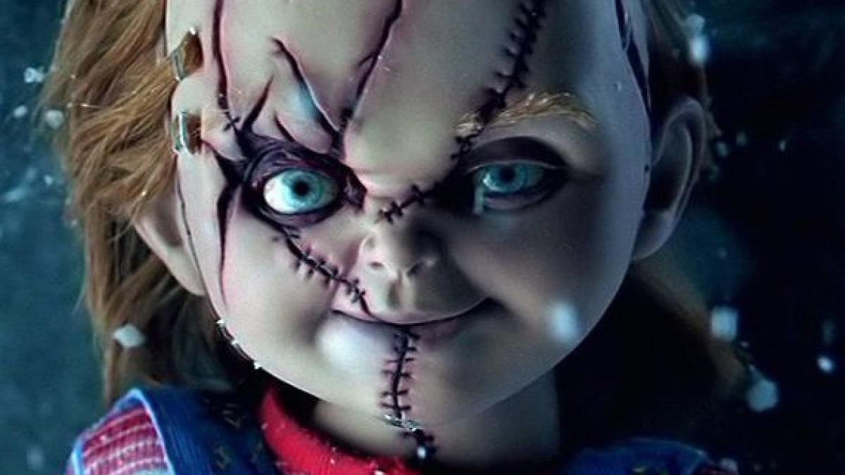 o farsa dementiala papusa ucigasa chucky ataca noaptea