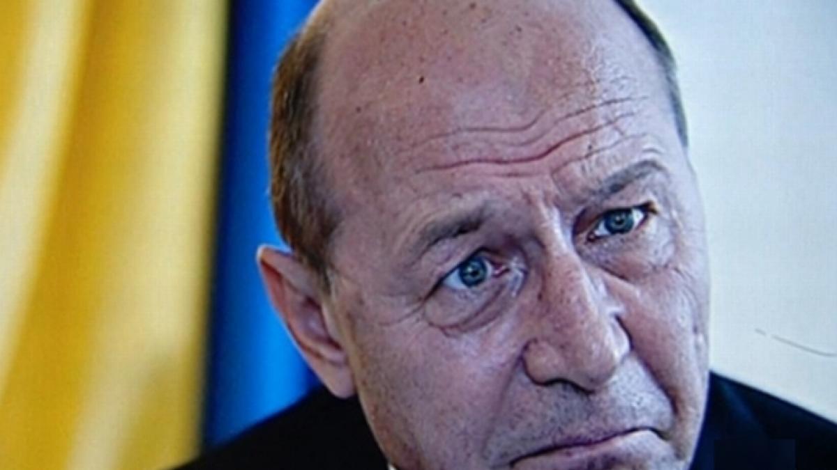 lovitura de la guvern pentru traian basescu presedintele lasat fara vila dante