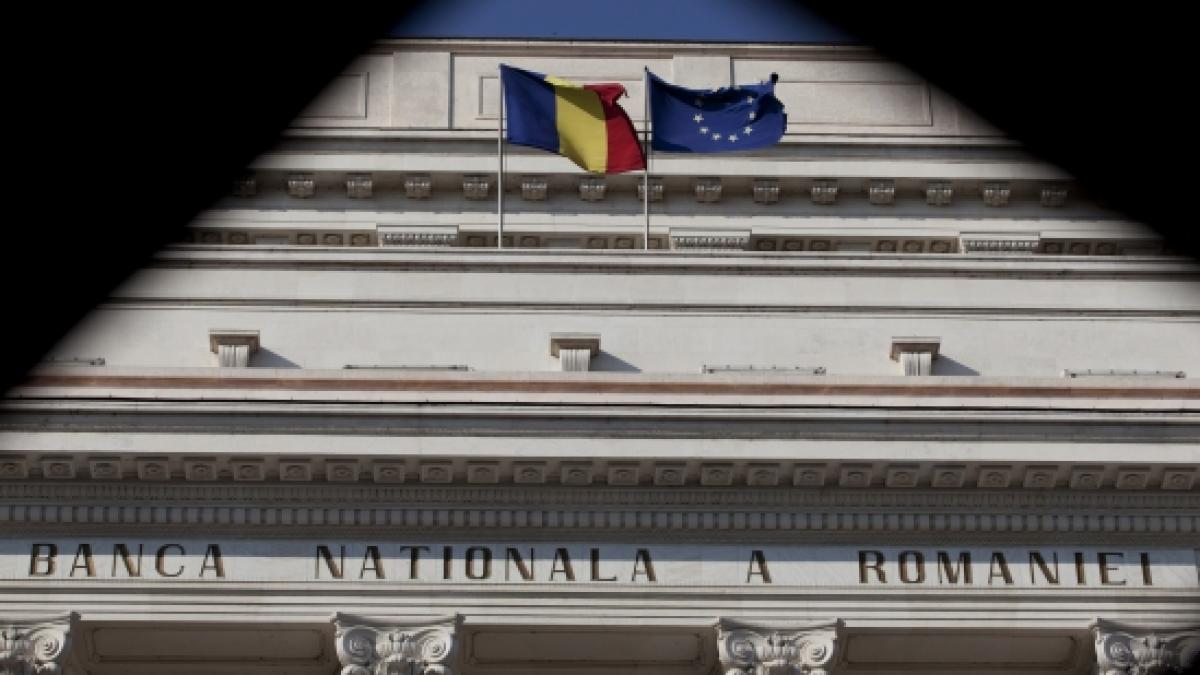 standard poor s a imbunatatit perspectiva ratingului romaniei de la stabila la pozitiva