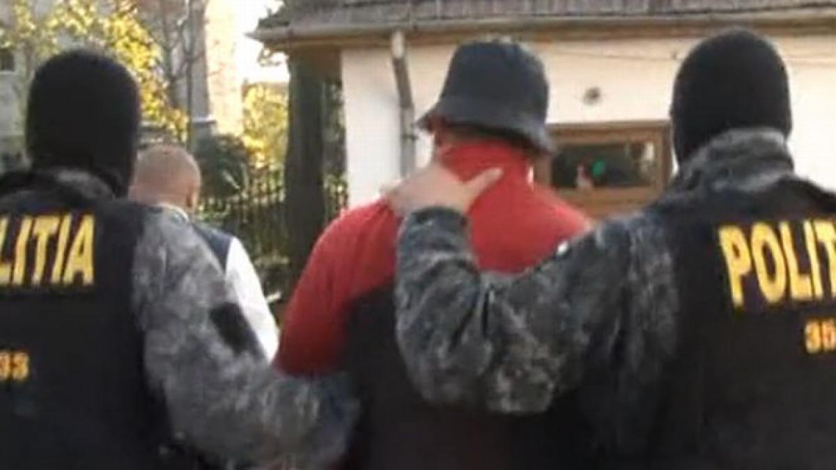 cand dumnezeu are nevoie de banii tai un fost profesor de religie din targu jiu arestat pentru