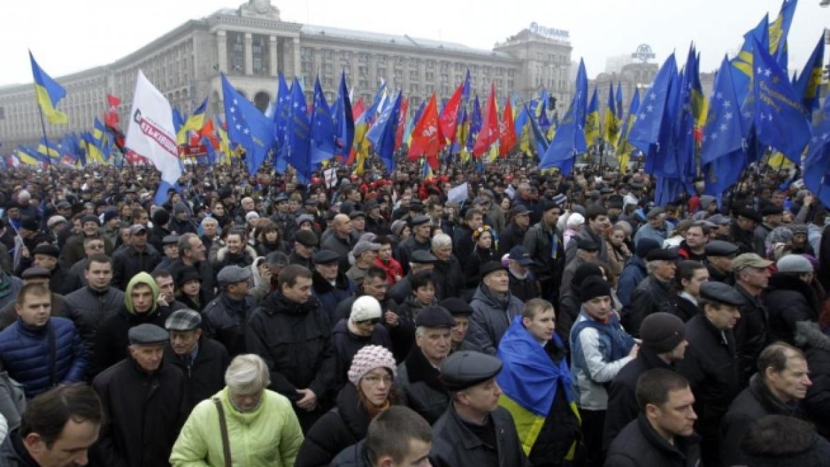 update incidente violente la protestul de amploare din kiev