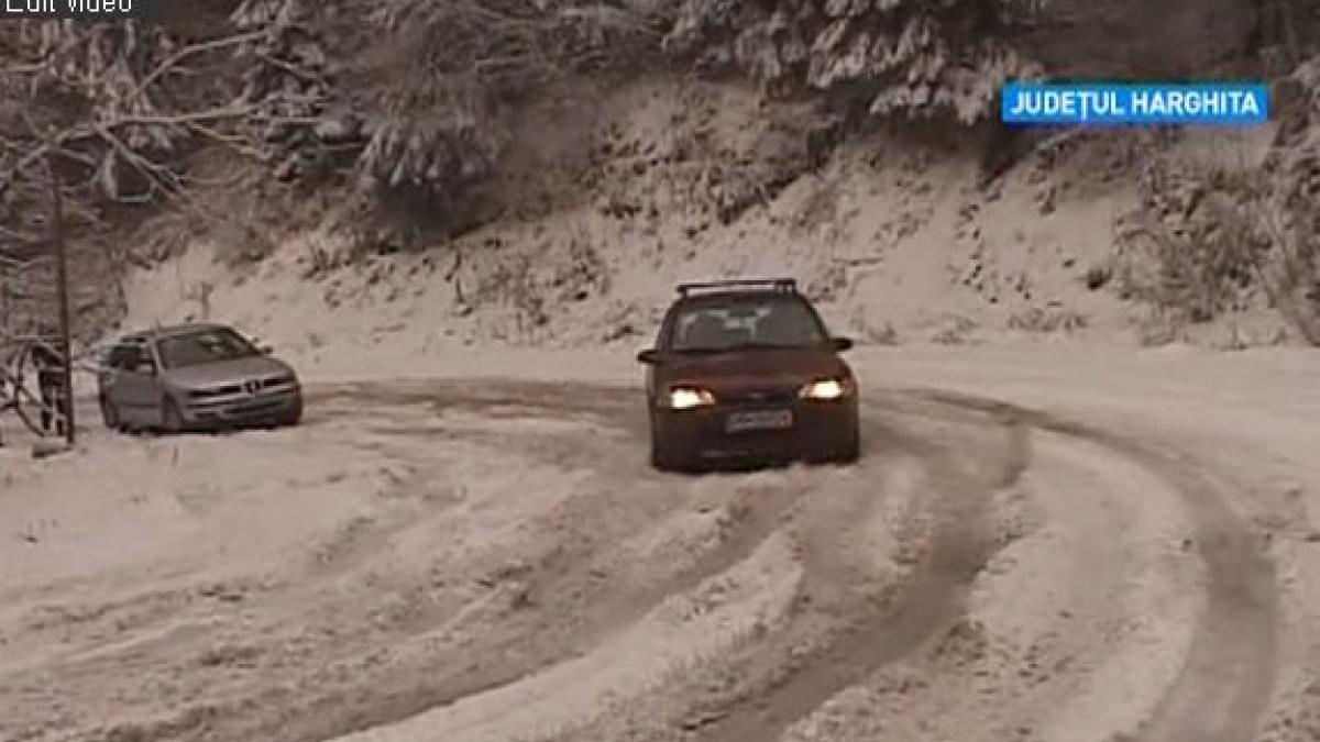 circulatie ingreunata de ninsoare in harghita autoritatile locale nu au incheiat inca contracte cu