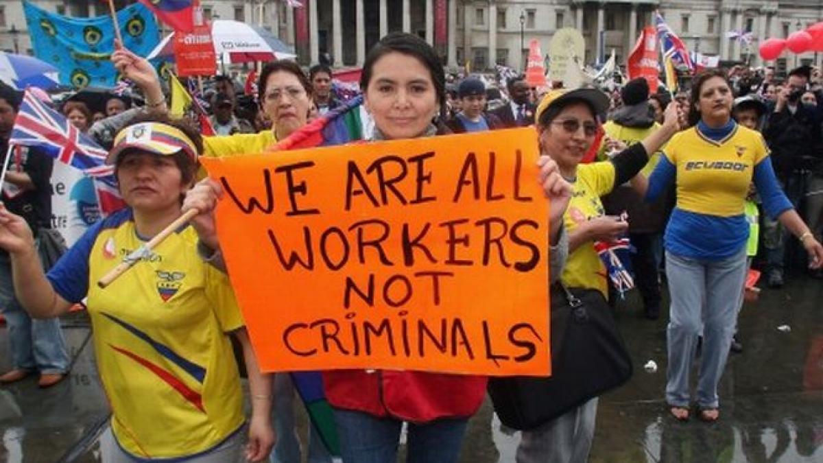 sondaj romanii nu ar trebui sa aiba dreptul de a trai si munci in marea britanie