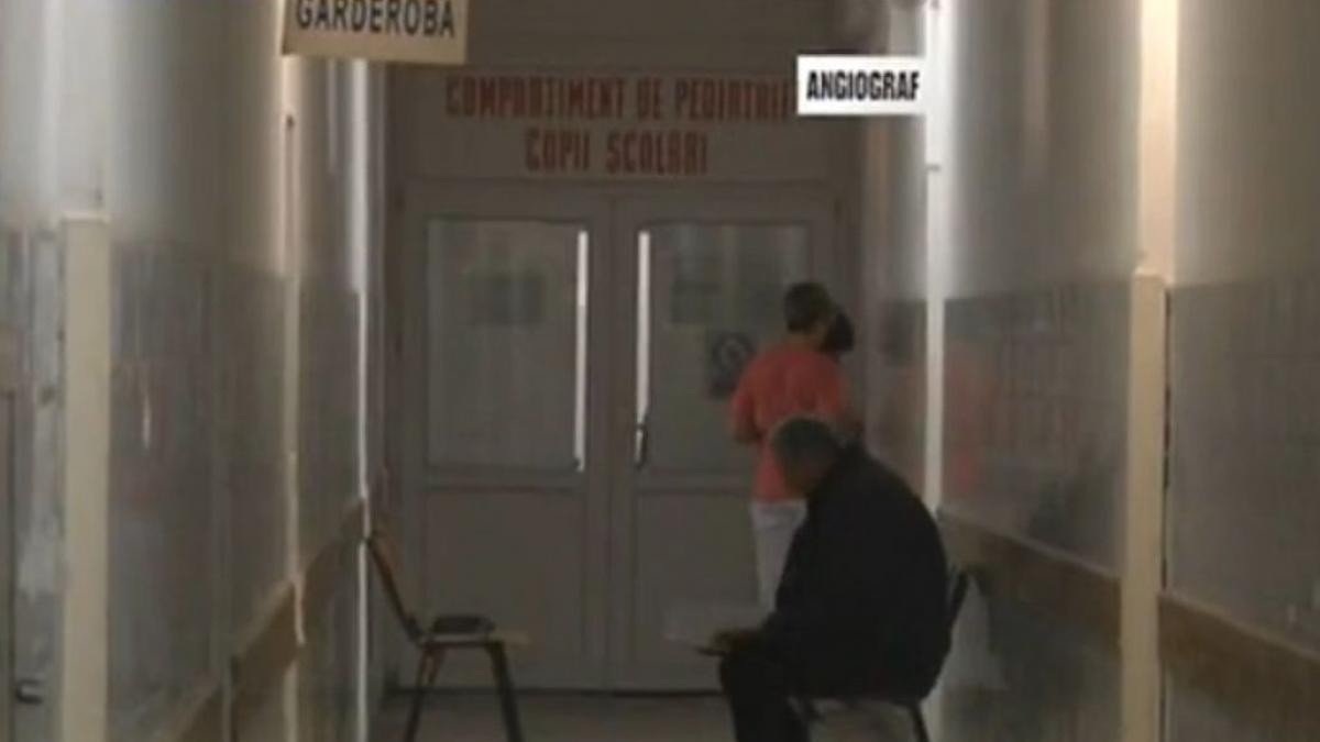 23 medici solidari cu medicul oprea de la spitalul judetean din ploiesti ministru alti doi