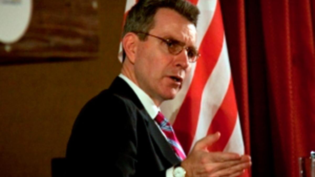 sua critica interventia fortelor de ordine impotriva manifestantilor din kiev