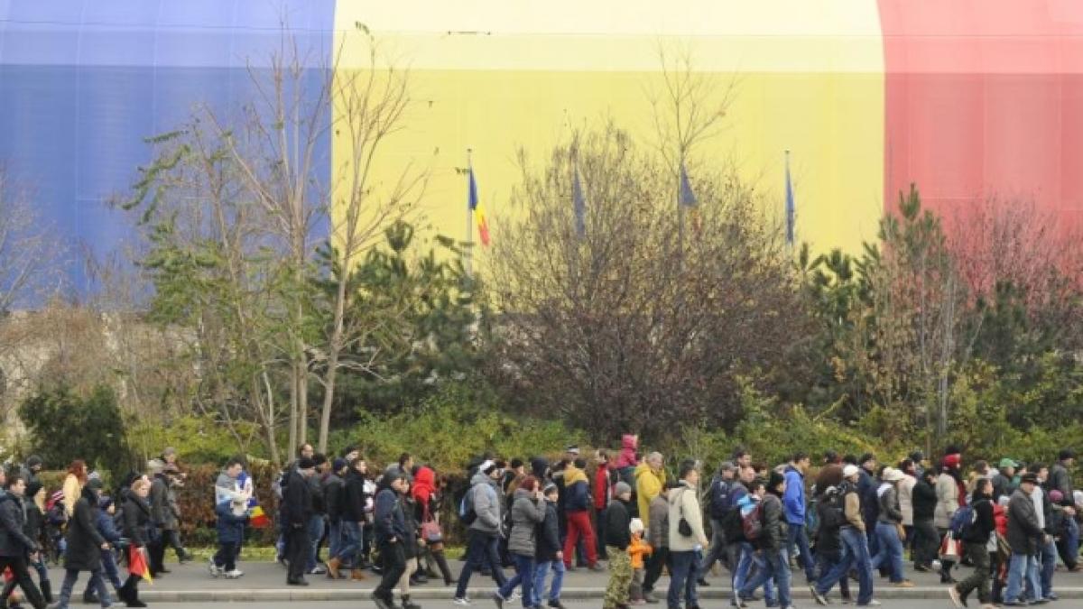 o femeie i a cerut premierului victor ponta sa faca dreptate in romania