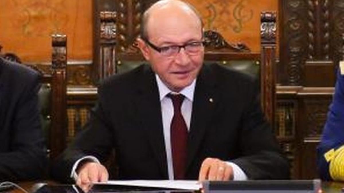 presedintele basescu generatia actuala si generatiile viitoare datoare sa atinga idealurile