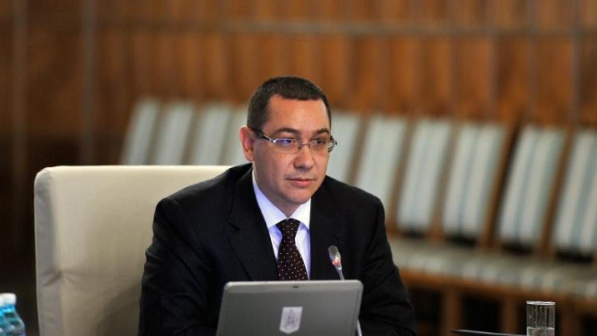 victor ponta imi doresc sa privim spre viitor sa depasim ura si dezbinarea la multi ani romania