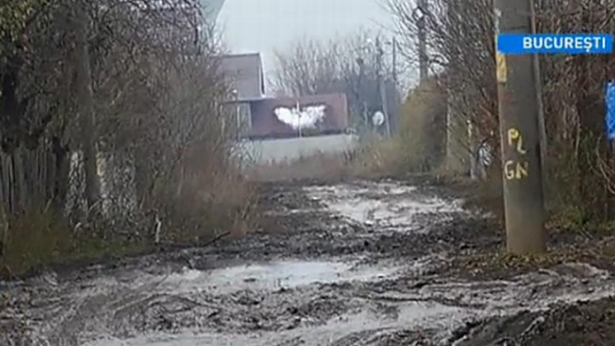 oprescu doar 5 dintre strazile capitalei mai sunt neasfaltate si fara canalizare