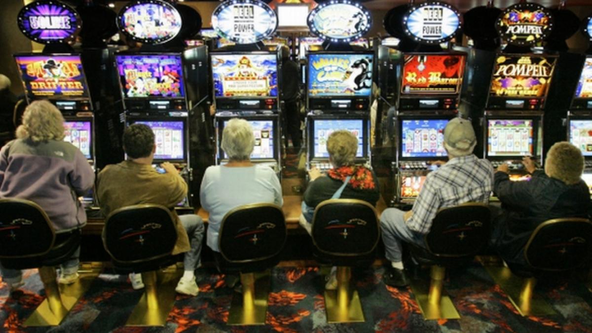 lovitura puternica pentru impatimitii jocurilor de noroc pacanelele ar putea disparea din romania