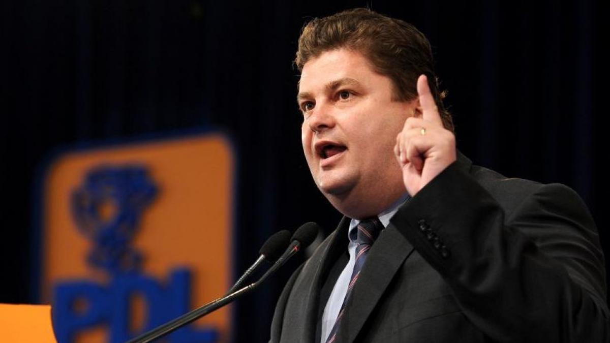 afacerile famigliei pdl au lasat targoviste in frig deputatul pdl florin popescu actionar la o