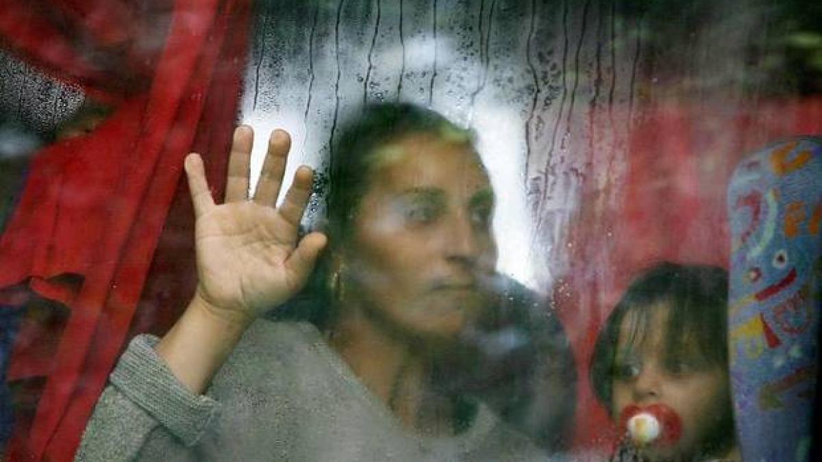 campania socanta impotriva romanilor in marea britanie imigrantii sunt ca sperma intra milioane dar