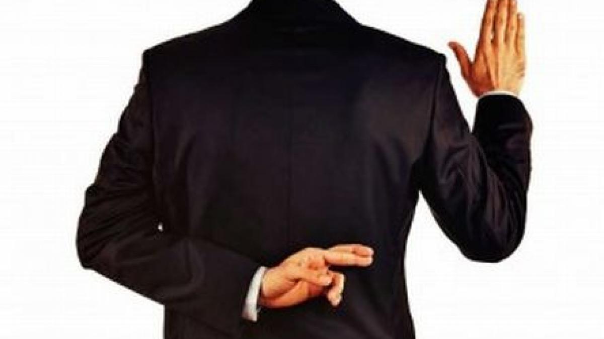 zeci de diplomati rusi inculpati in sua pentru fraudarea sistemului asigurarilor pe caz de boala