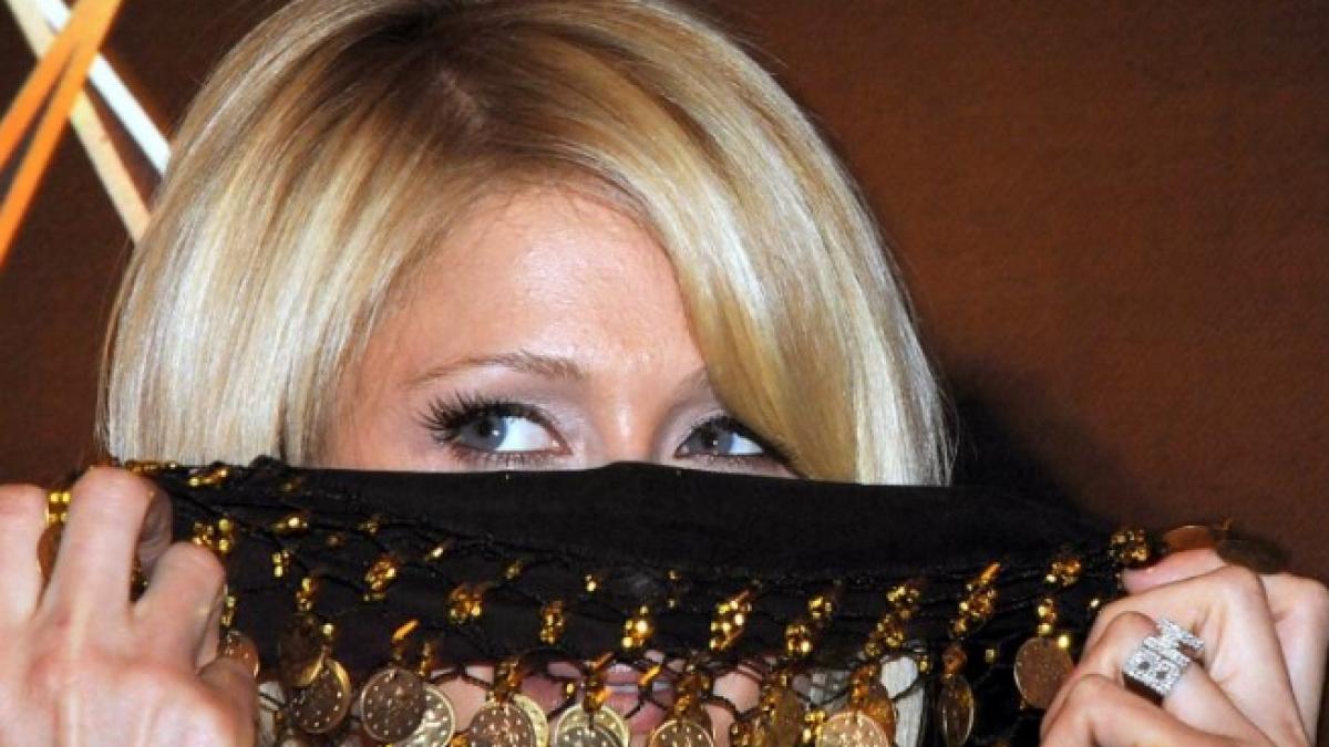 paris hilton reactie dura dupa aparitia unui mesaj fals pe twitter nu aveti viata