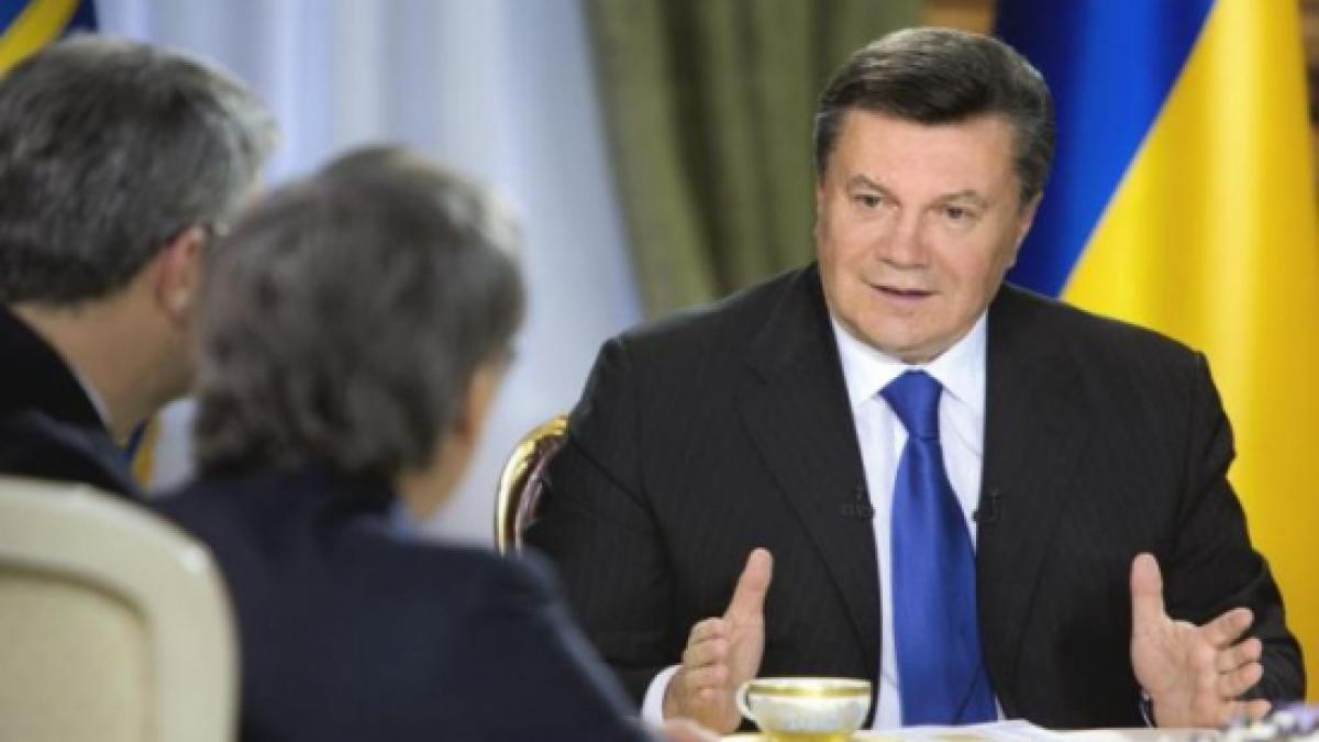 presedintele ucrainei va negocia cu trei fosti presedinti sustinatori ai miscarii proeuropene