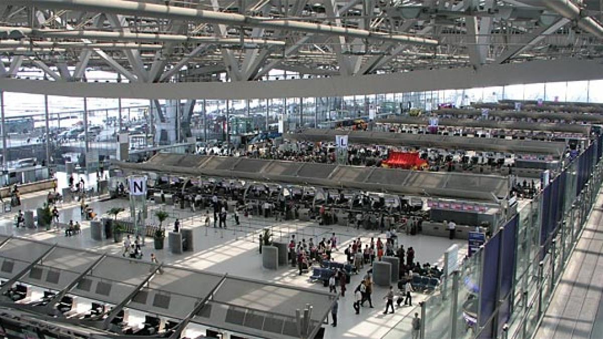 viata unui roman s a schimbat radical in thailanda cum a fost prins pe aeroportul din phuket