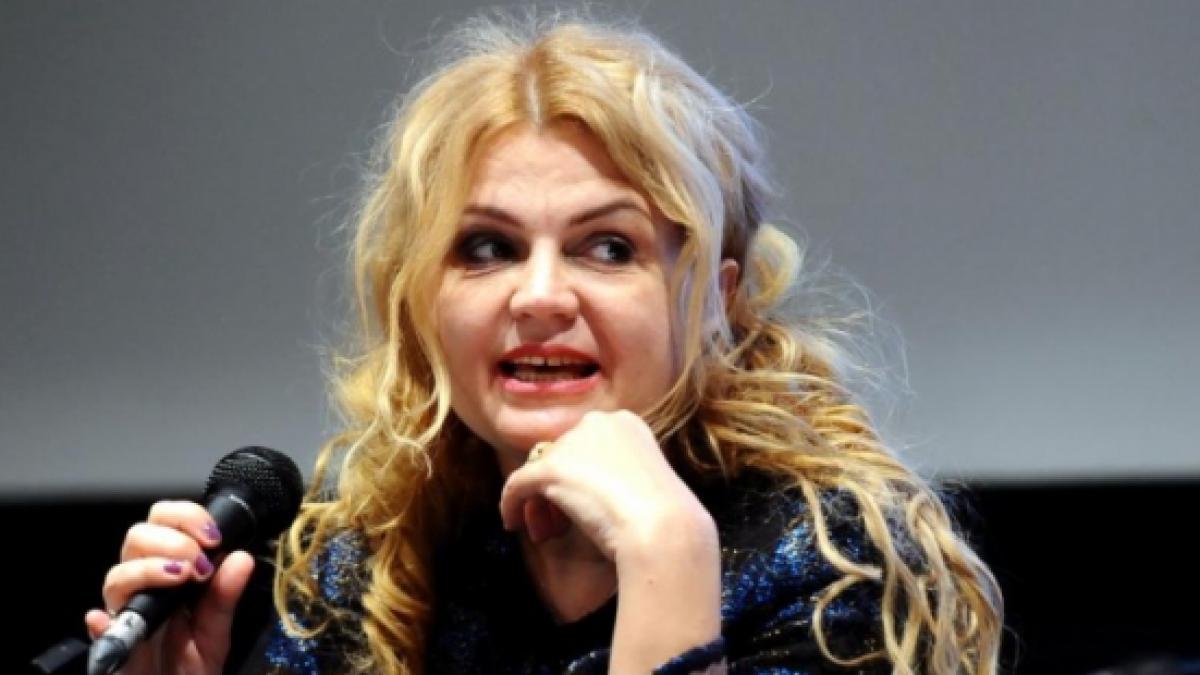 curtea constitutionala isi ia adio de la iulia motoc