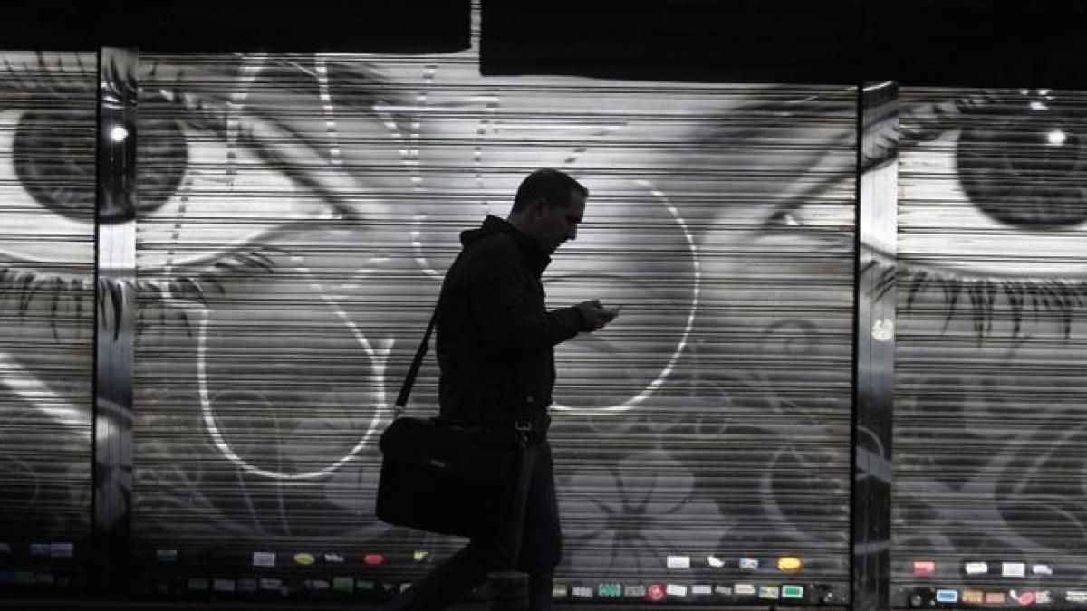 peste 500 de autori celebri cer oprirea programelor de spionaj in masa datele obtinute ilegal sa