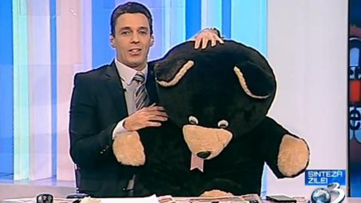 pufuloiul raspunsul lui mircea badea la pufulica de la tvr 3