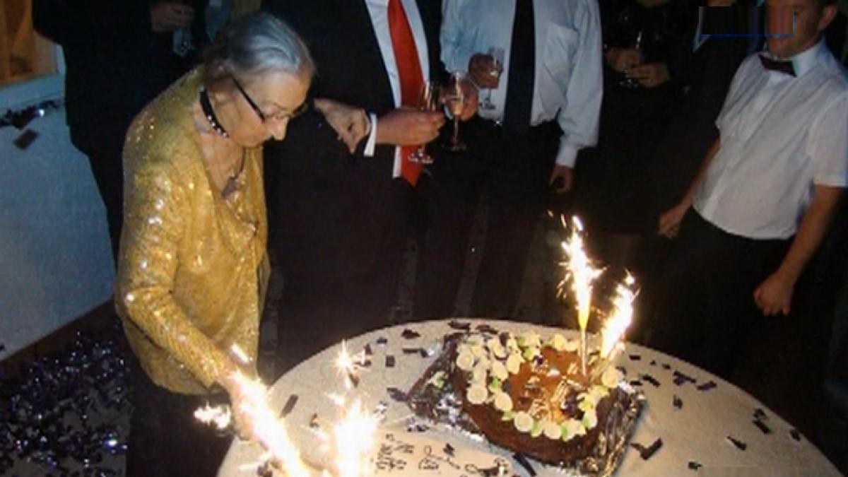 terenul bratienilor pe mana samsarilor prezidentiali care e legatura dintre concubinul ioanei